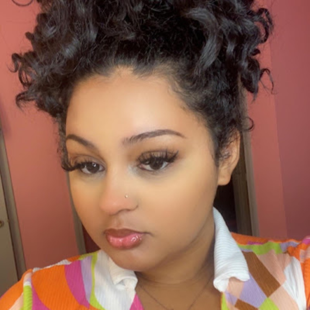 Meet your Posher, Janiayah